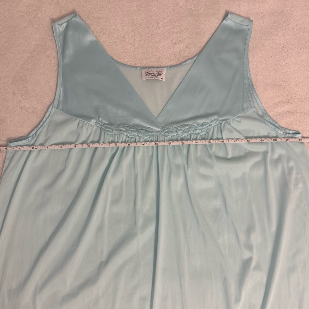Vanity Fair Vintage Light Blue V-Neck Nightgown Size XL - Picture 4 of 6